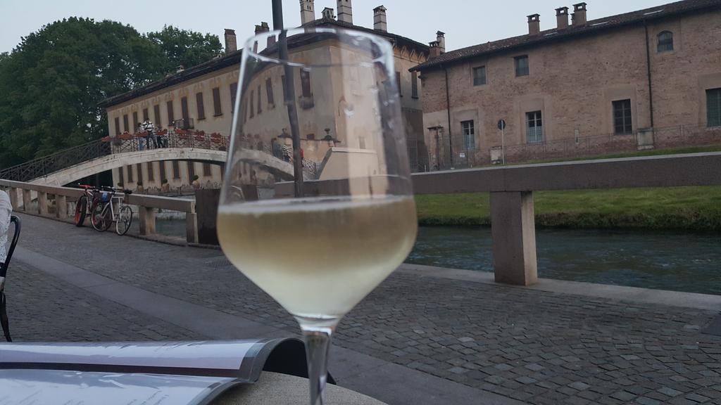 Robecco sul Naviglio Borgo Archinto 아파트 외부 사진